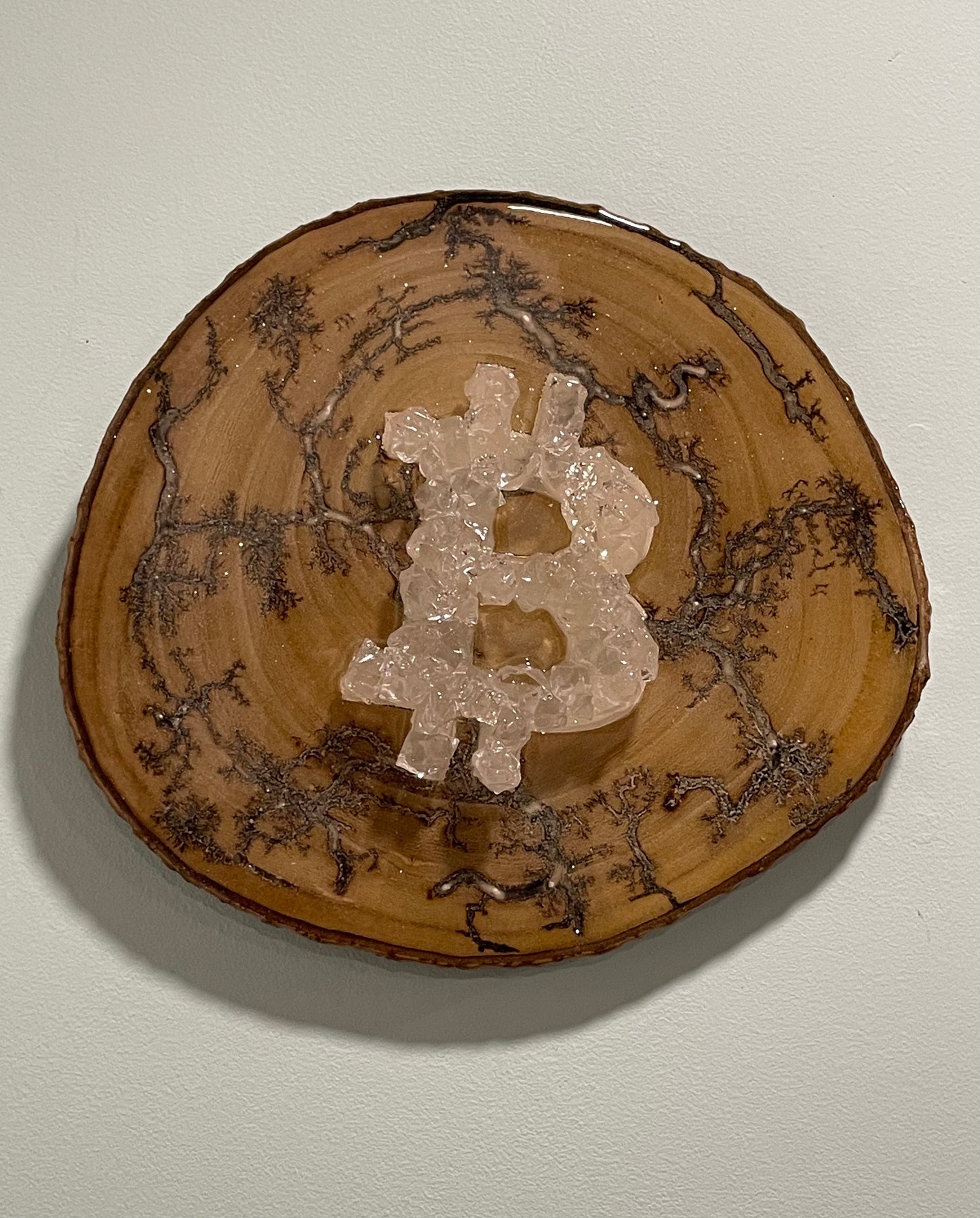 “B” Bold: 11-12” natural round